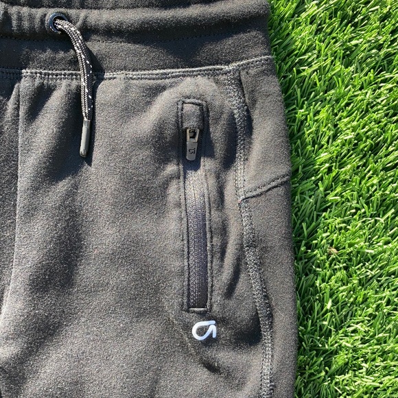 GAP jogger sweatpants // Boys // Size Small - Picture 9 of 12